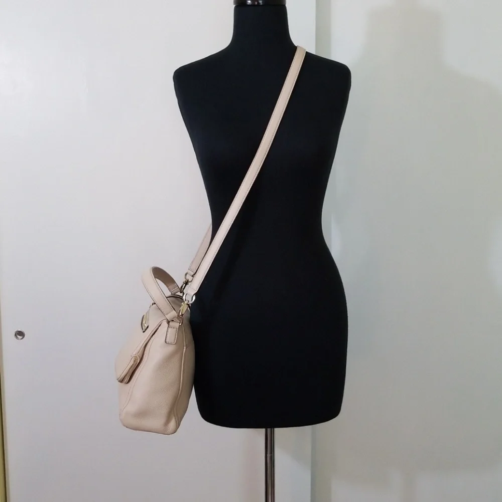 Kate Spade Tan Leather Crossbody Bag m